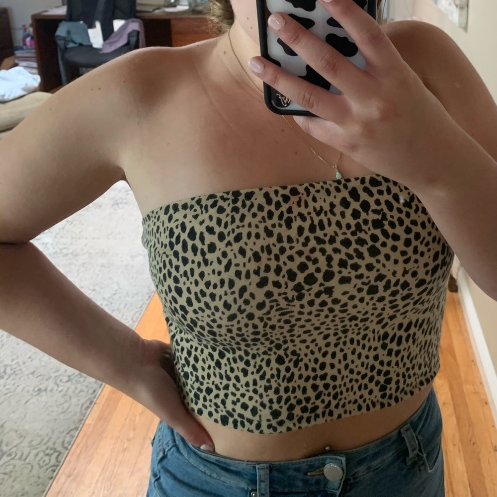 Brandy Melville cheetah tube top